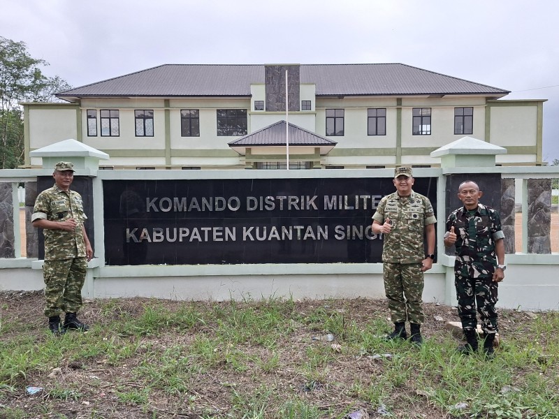Asrendam XIX/Tuanku Tambusai Tinjau Kesiapan Pembentukan Kodim Teluk Kuantan