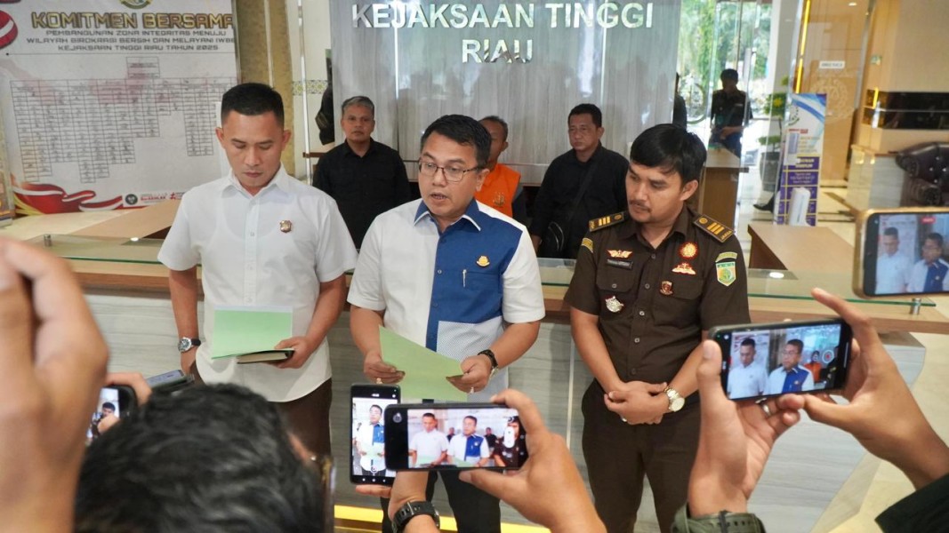 7 Tahun DPO Akhirnya Nurhasir Terpidana Kasus Korupsi Berhasil Ditangkap Tim Tabur Intelijen Kejati Riau
