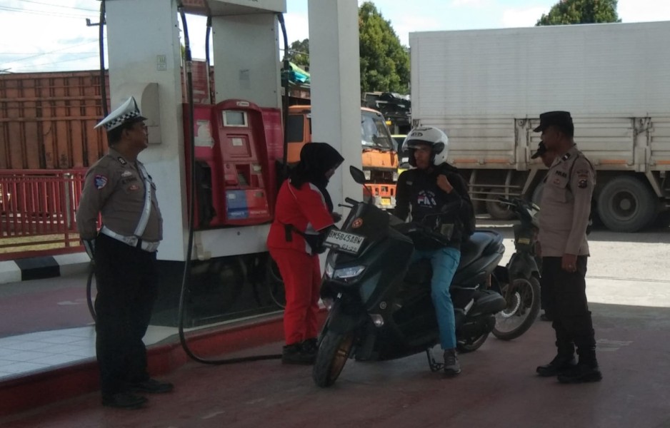 Polsek Bandar Sei Kijang Laksanakan KRYD, Tingkatkan Keamanan dan Ketertiban Masyarakat