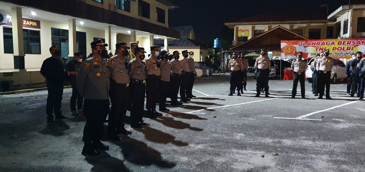 Kapolresta Pekanbaru Pimpin Apel Gabungan Operasi Yustisi Dalam Penerapan Protokol Kesehatan