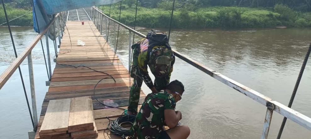 Kodam XIX/Tuanku Tambusai Percepat Pembangunan Jembatan Muara Musu, Pemasangan Lantai Masuki Tahap Penentu