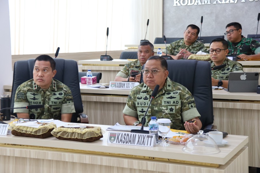 Pangdam Kodam XIX Tuanku Tambusai Ikuti Vidcon KDKMP Bersama Wapang TNI, Perkuat Sinkronisasi Tugas Satuan