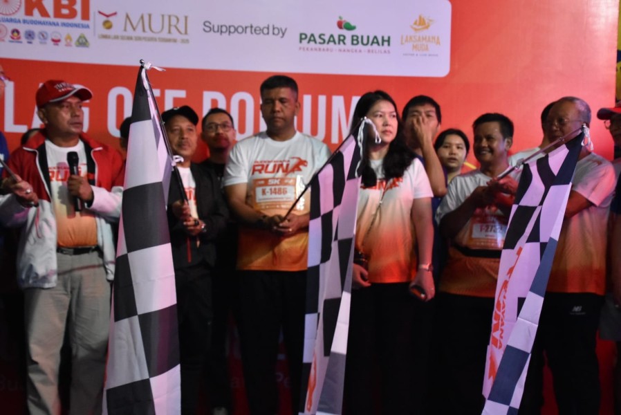 Melalui Olahraga, Perkuat Kebersamaan dan Kerukunan, Danrem Hadiri Buddhayana Run HUT ke-71 MBI di Pekanbaru