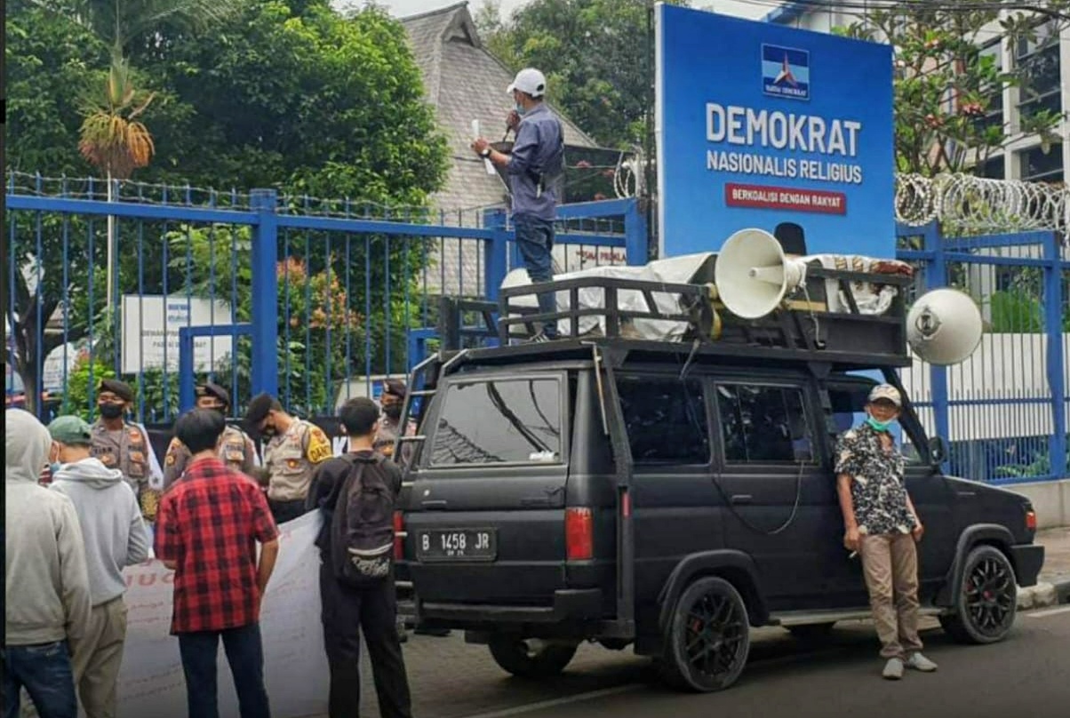 Mahasiswa Desak AHY Pecat Agung Nugroho