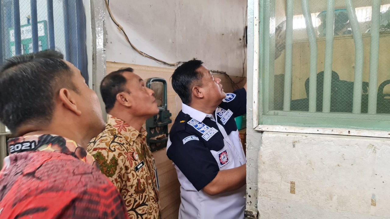 Pastikan Kesiapan Lahan,Kepala Divisi Pemasyarakatan Riau Tinjau Lapas Pekanbaru
