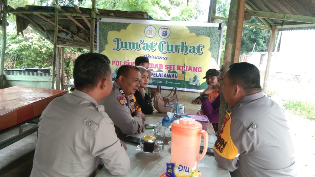 Polsek Bandar Sei Kijang Gelar Kegiatan Jumat Curhat di Warungku Bukde