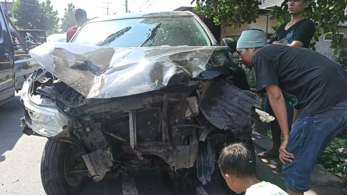 Pengemudi Avanza Diduga Mengantuk Tabrak Pengendara Motor, 1 Orang Tewas