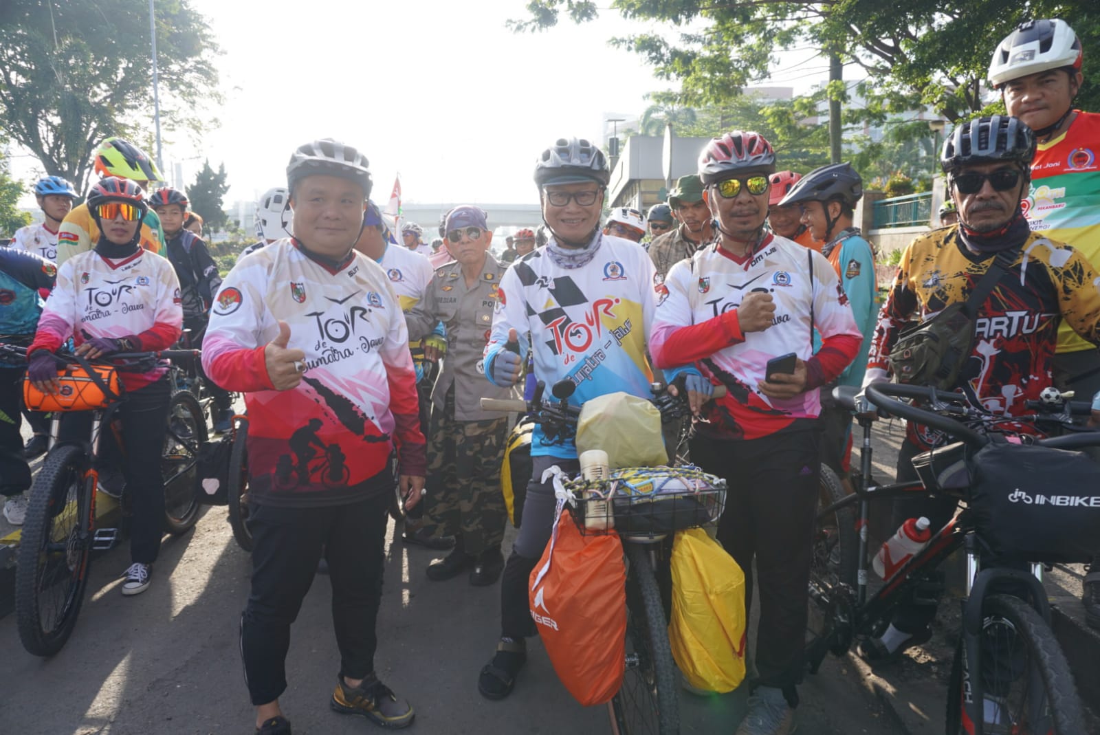 Ketua LPM Lepas 6 Goweser Senior LPM Pekanbaru tour Sumatera-Jawa