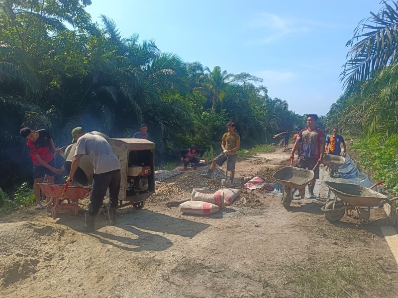 TMMD Ke-130 Kodim 0314/Inhil Genjot Pembangunan Infrastruktur, Akses Jalan 1 Kilometer di Keritang