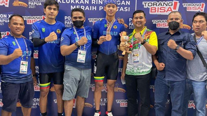 Atlet Sepatu Roda Tengku Anggito Sumbangkan Medali Perunggu Untuk Riau Pada PON Papua