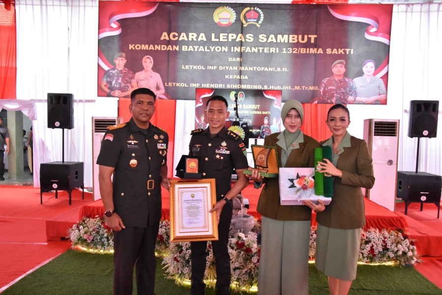 Danrem 031/WB Hadiri  Acara Lepas Sambut Danyonif 132/BS, Momentum Estafet  Kepemimpinan dalam Memperkuat Soliditas, Profesionalisme, dan Pengabdian Prajurit