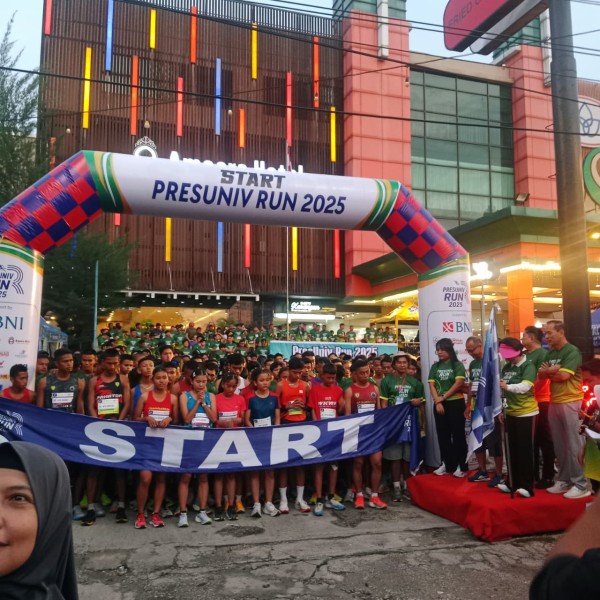PresUniv Run 2025 Banjir doorprize, 1500 Pelari Antusias Mencapai Garis Finis
