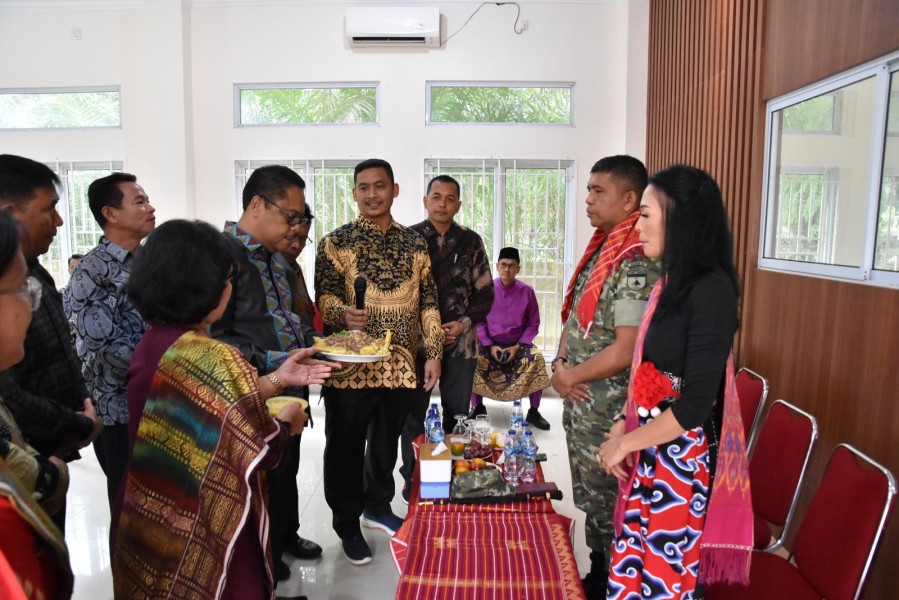 Danrem 031/WB Kunjungi Kantor Klasis GBKP Riau-Sumbar, Perkuat Sinergi TNI dan Tokoh Agama