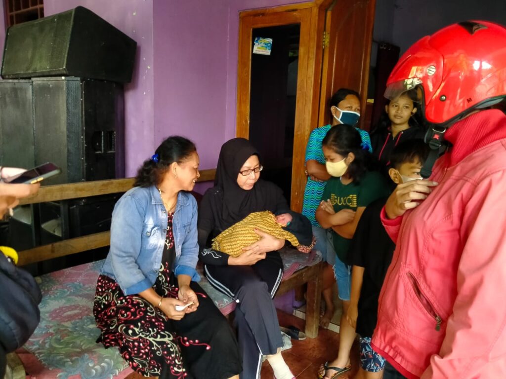 Bayi Perempuan Ditemukan Dalam Kardus Mi Instan di Wonogiri