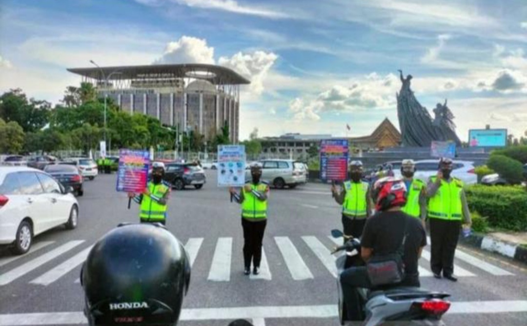 Polantas di Pekanbaru Sasar Pengendara Motor Pemakai Sendal, Siap-siap Saja