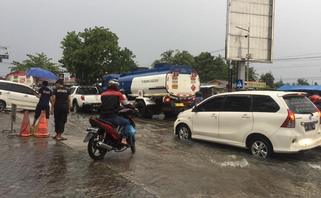 Musim Hujan, Drainase Tak Berfungsi dengan Baik Picu Genangan Air