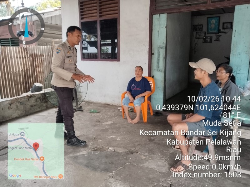 Bhabinkamtibmas Desa Muda Setia Laksanakan Silaturahmi dalam rangka Cooling System dan Himbauan Menjaga Keamanan