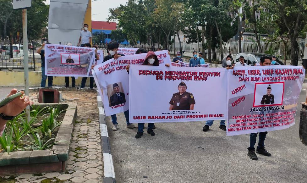 KASUS BANSOS JALAN DITEMPAT,GMPK : KAJATI MUNDUR SAJA !