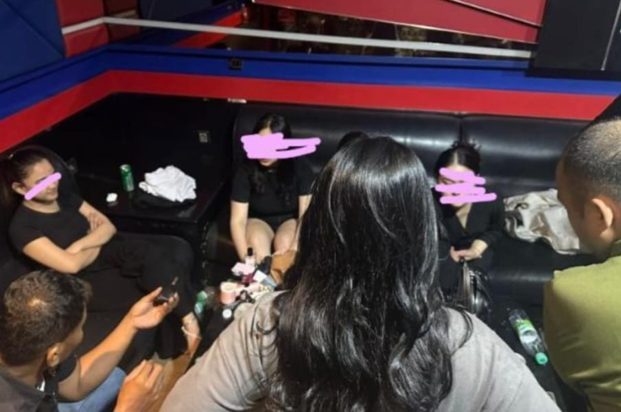 Anak Bupati dan Selegram Terkenal Pekanbaru Terjaring Razia di Club Malam, Ini Barang Bukti Yang di Temukan
