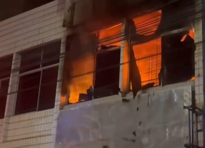 Sijago Merah Mengamuk, Satu Keluarga Tewas Dalam dalam Kobaran Api