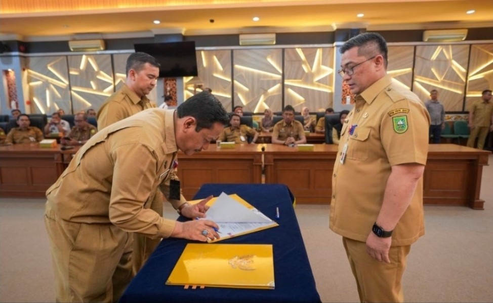 Pemprov Riau Tunjuk 19 Plt Kepala OPD Usai Rotasi Pejabat Eselon II