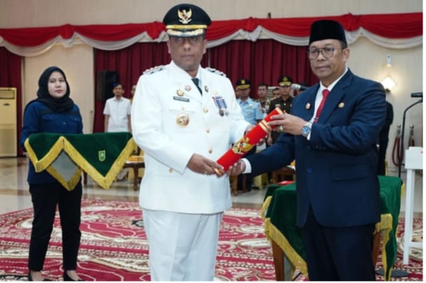 Roni Rakhmat Gantikan Risnandar Mahiwa Jadi Pj Walikota Pekanbaru