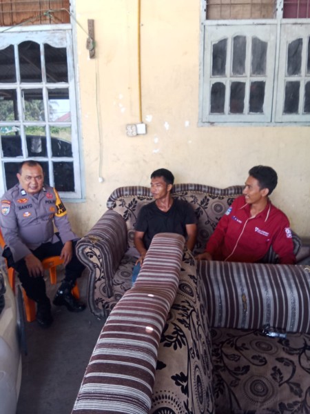 Polsek Bandar Sei Kijang Intensifkan Sambang Warga di Simpang Beringin, Tekankan Perang Lawan Hoaks