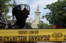 Bom Bunuh Diri di Katedral Makassar, 14 Orang Terluka
