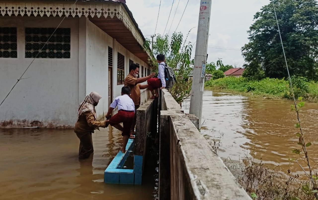 Banjir Tak Berkesudahan, Pemko Pekanbaru Digesa Realisasikan Masterplan
