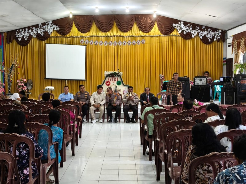 Polsek Senapelan Bersama Tim Polda Riau Laksanakan Minggu Kasih di GTDI