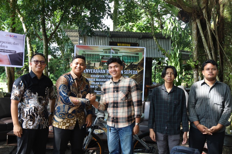 Sambut HUT ke-1, Kodam XIX Tuanku Tambusai Serahkan 10 Unit Sepeda kepada Mahasiswa UNRI