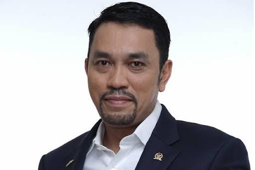 Viral Polisi Sabar Hadapi Cacian Warga di Pos Penyekatan, Komisi III: Sesuai Program Presisi