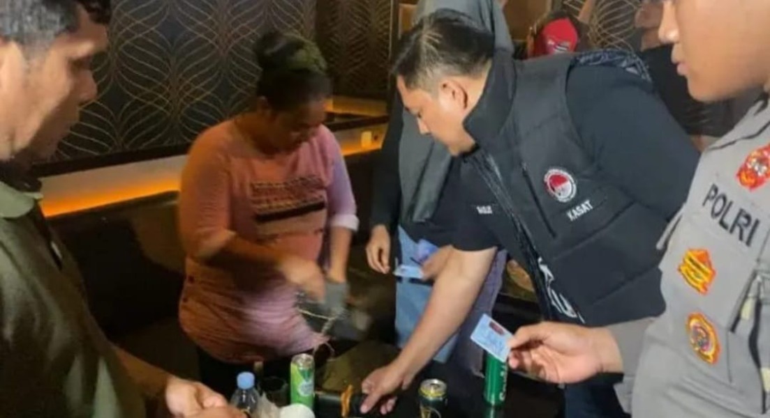 Razia Dini Hari di THM, Satresnarkoba Polresta Pekanbaru Sisir Tempat Karaoke