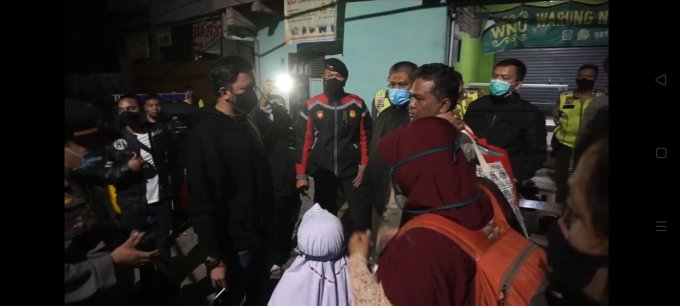 Diduga Ajarkan Aliran Sesat, 8 Pengurus dan Ratusan Jemaah Diamankan di Bandung