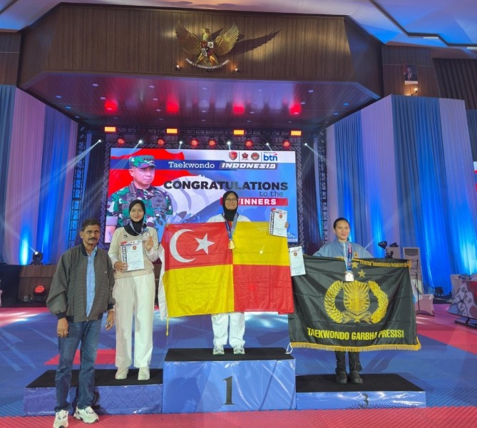 Dua Polwan Polda Riau Meraih Medali di Kejuaraan Taekwondo Internasional