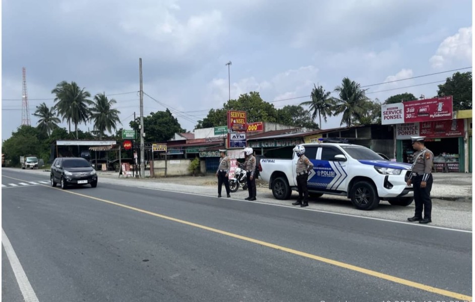 Unit Lantas Polsek Bandar Sei Kijang Laksanakan Patroli dan Pengaturan Arus Lalu Lintas, Ciptakan Keamanan dan Kenyamanan