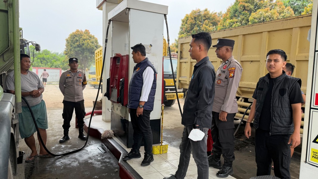 POLSEK BANDAR SEI KIJANG CEK SPBU 13.283.615, ANTISIPASI PRAKTIK ILEGAL BBM SUBSIDI