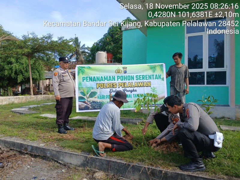 Polsek Bandar Seikijang Gelar Penanaman Pohon dalam Rangka Memperingati Hari Pohon Nasional 2025