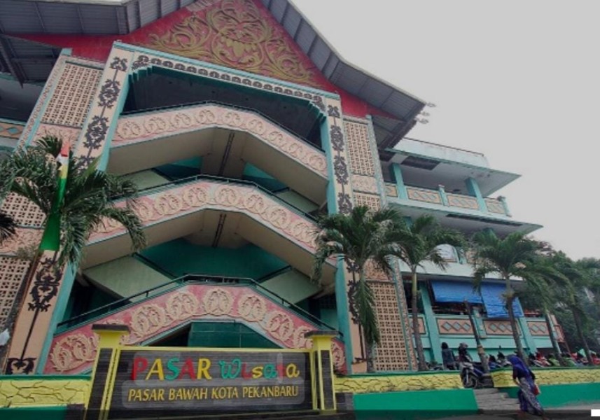 Wow, Ternyata Pemko Pekanbaru Cuma Dapat 8 Juta Rupiah Dari Pengelolaan Pasar Bawah, Wajarkah?