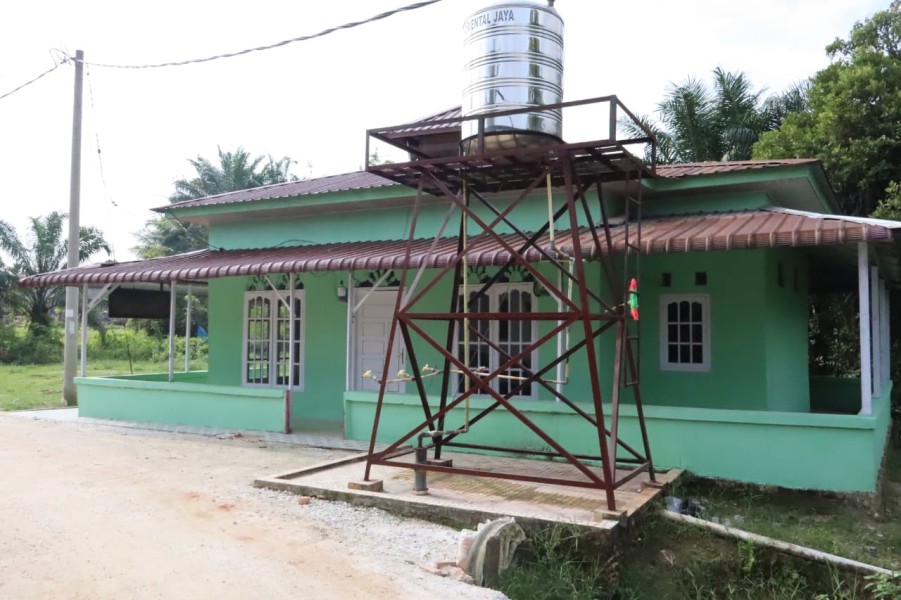 Satgas TMMD Kodim 0301/Pekanbaru Tuntaskan 100 Persen Pengecatan Mushala Al-Amin