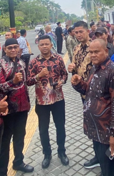 Dankoti Syafrizal Hadiri Penganugerahan Adat Kapolri oleh LAM Riau, Ucapkan Selamat Kepada Kapolri atas Anugerah Adat Ingatan Budi