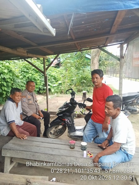 Bhabinkamtibmas Polsek Bandar Seikijang Laksanakan Giat Sambang/DDS untuk Sosialisasi Karhutla dan Kamtibmas