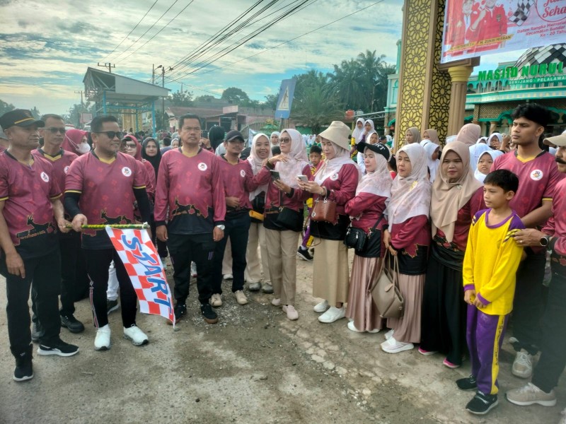 Kapolsek Bandar Sei Kijang Hadiri Rangkaian Kegiatan HUT ke-20 Kecamatan Bandar Sei Kijang