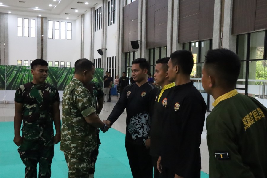 Kasdam XIX/TT Pantau Langsung Persiapan Atlet Pencak Silat Militer Hadapi Lomba Virtual TNI AD