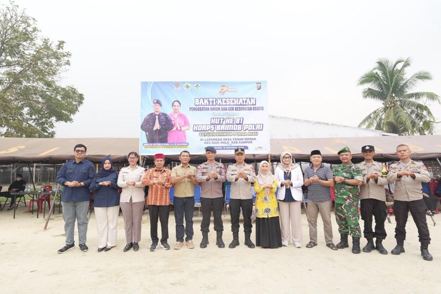 HUT Ke-81 Korps Brimob Polri, Brimob Riau Hadir Bersama Masyarakat melalui Bakti Kesehatan Gratis