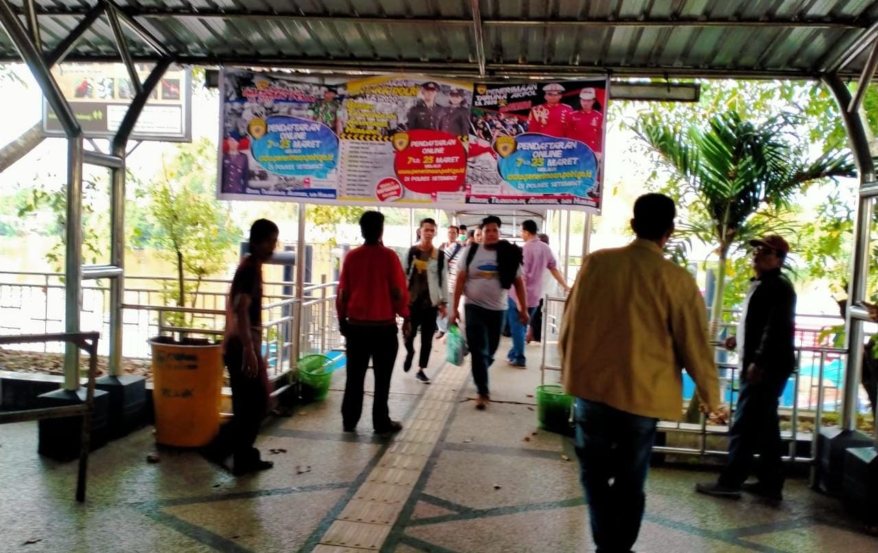 Penumpang Pelabuhan Sungai Duku Wajib Bawa Kartu Vaksin