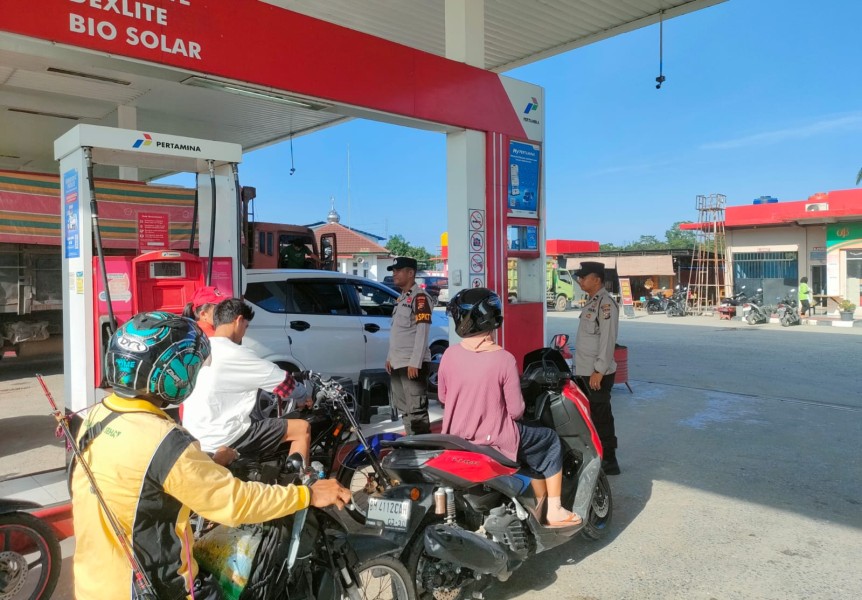 Polsek Bandar Sei Kijang Kembali  Laksanakan Kegiatan Rutin Yang Ditingkatkan (KRYD) untuk Harkamtibmas Kepada Karyawan SPBU