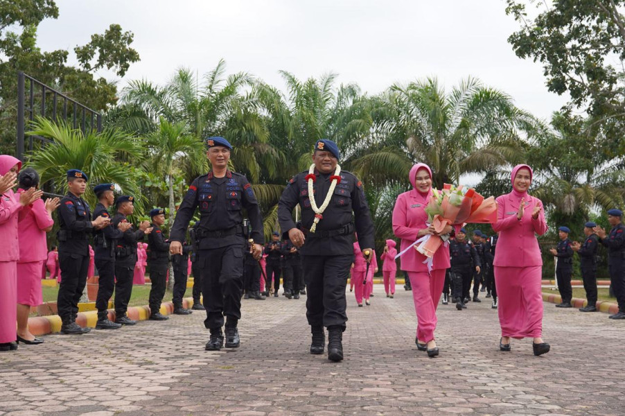 Kunjungan Dansat Brimob Polda Riau ke Batalyon B Pelopor