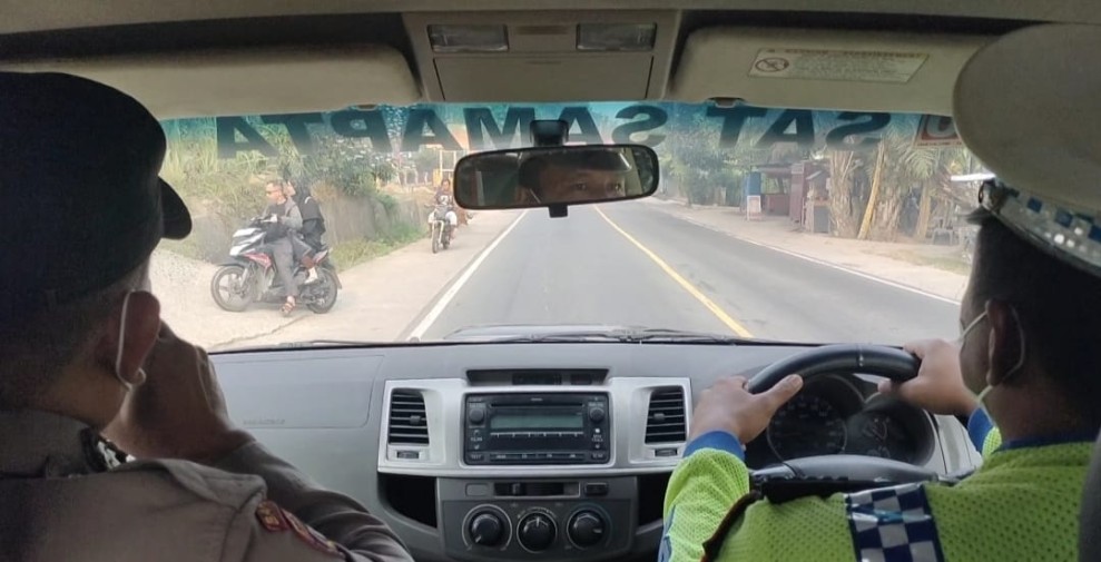 Polsek Bandar Sei Kijang Gencar Himbau Warga Lewat Pengeras Suara Keliling Cegah Karhutla