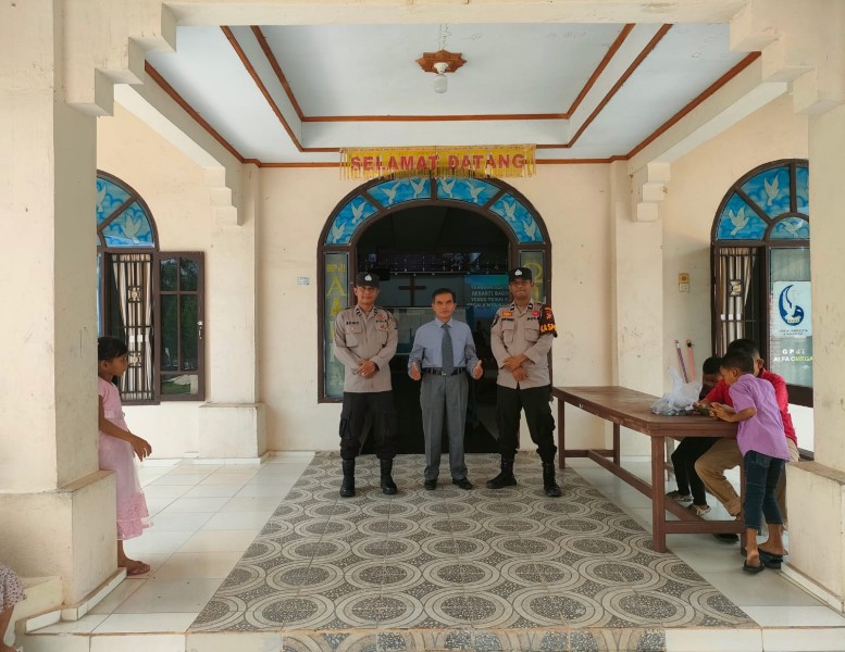 Polsek Bandar Sei Kijang Laksanakan Ibadah Minggu Kasih, Ciptakan Suasana Sejuk dan Kondusif